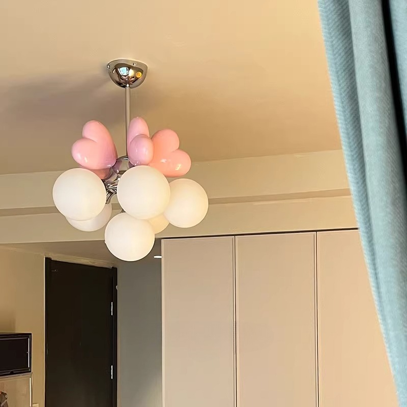 Baby Nursery Chandelier - Розовая люстра-сердце с пузырьками и LED-подсветкой